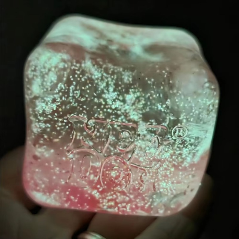 @Needoh Nice Cube Glitter & Gl - đánh giá và giá Fidget Cube Original